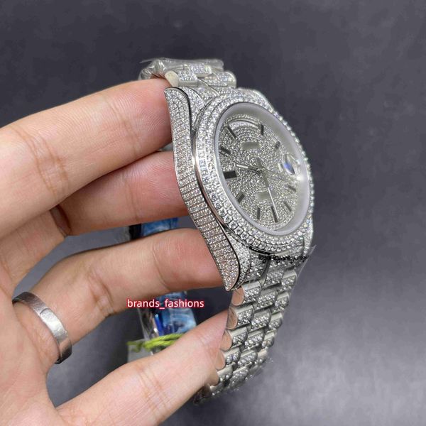 moissanitenew men's iced diamond watch black bar scale watches silver stainless steel automatic mechanical watch2023, Slivery;brown
moissanitenew men's iced diamond watch black bar scale watches silver stainless steel automatic mechanical watch2023, Slivery;brown