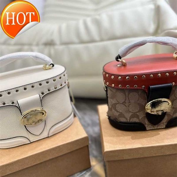 luxuries designers women coch bag cochs crossbody handbag shoulder totes bags cc designer handbags tote purses wallet tcai
luxuries designers women coch bag cochs crossbody handbag shoulder totes bags cc designer handbags tote purses wallet tcai