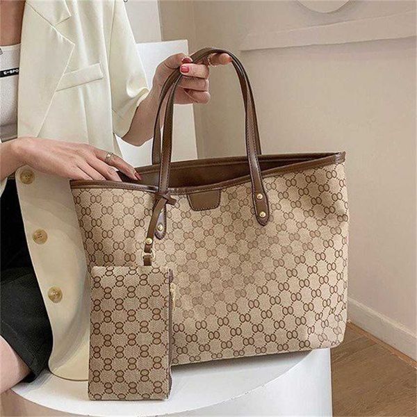 clearance new bag women's fashion embroidery large capacity portable tote sling single shoulder texture shopping
clearance new bag women's fashion embroidery large capacity portable tote sling single shoulder texture shopping