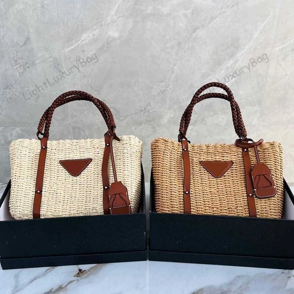 bucket bag designer straw leather patchwork handbags high capacity shoulder wallet for women classic famous brand shopping purses
bucket bag designer straw leather patchwork handbags high capacity shoulder wallet for women classic famous brand shopping purses