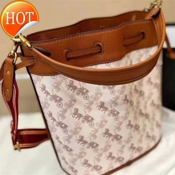 luxuries designers women coch bag cochs crossbody handbag shoulder totes bags cc designer handbags tote purses wallet gnb0
luxuries designers women coch bag cochs crossbody handbag shoulder totes bags cc designer handbags tote purses wallet gnb0