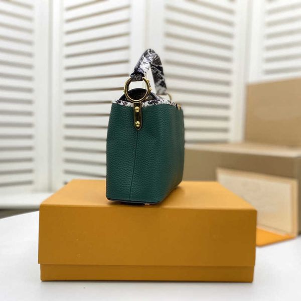 designer luxury women the tote bag fashion versatile handbags shoulder crossbody bags purse tories totes large capacity saddle wallets 7a db
designer luxury women the tote bag fashion versatile handbags shoulder crossbody bags purse tories totes large capacity saddle wallets 7a db