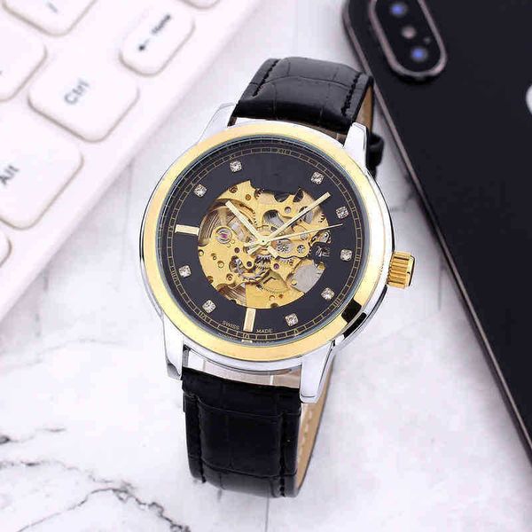 roley fashion watches mens montre diamond movement luxury designer watch fashion women's men's 1ehv, Slivery;brown
roley fashion watches mens montre diamond movement luxury designer watch fashion women's men's 1ehv, Slivery;brown