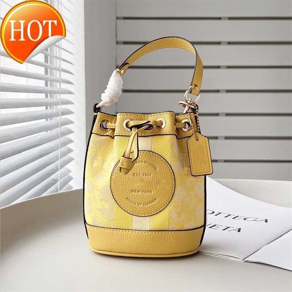 luxuries designers women coch bag cochs crossbody handbag shoulder totes bags cc designer handbags tote purses wallet zgxh
luxuries designers women coch bag cochs crossbody handbag shoulder totes bags cc designer handbags tote purses wallet zgxh