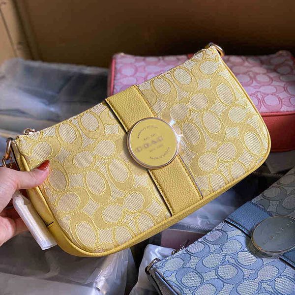 designer luxury women bag coch handbag fashion inclined shoulder bags cc versatile purses cochs totes large capacity saddle coal wallet 5a7m
designer luxury women bag coch handbag fashion inclined shoulder bags cc versatile purses cochs totes large capacity saddle coal wallet 5a7m
