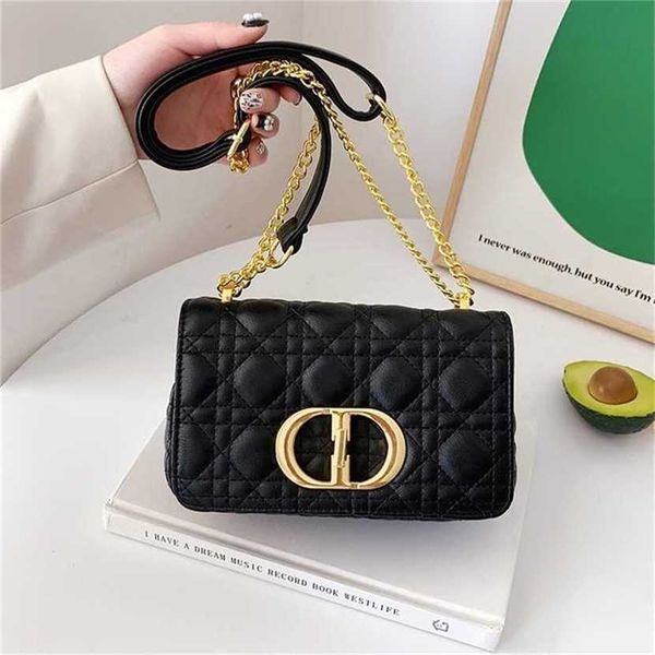 60% off 2023 designer bag trendy trendy niche summer women's one messenger high sense versatile lingge chain
60% off 2023 designer bag trendy trendy niche summer women's one messenger high sense versatile lingge chain
