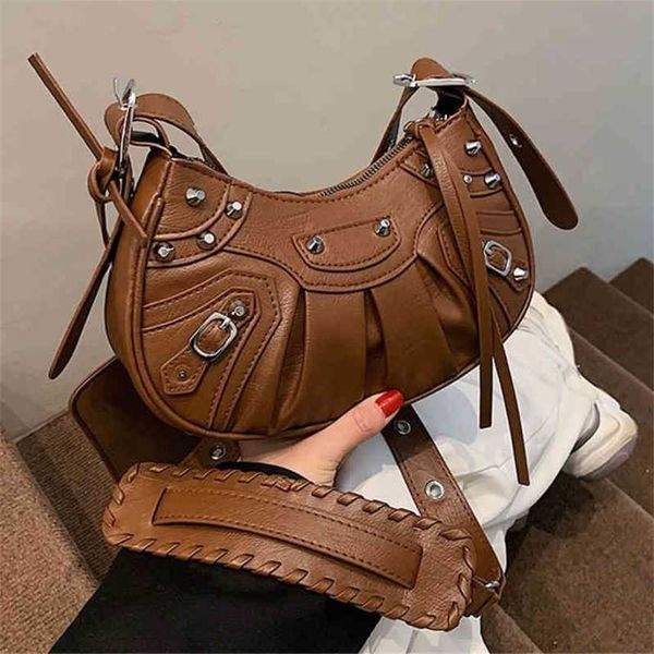 bags rivet wrinkled dumpling bag 2022 new sling one shoulder texture messenger women's purses
bags rivet wrinkled dumpling bag 2022 new sling one shoulder texture messenger women's purses
