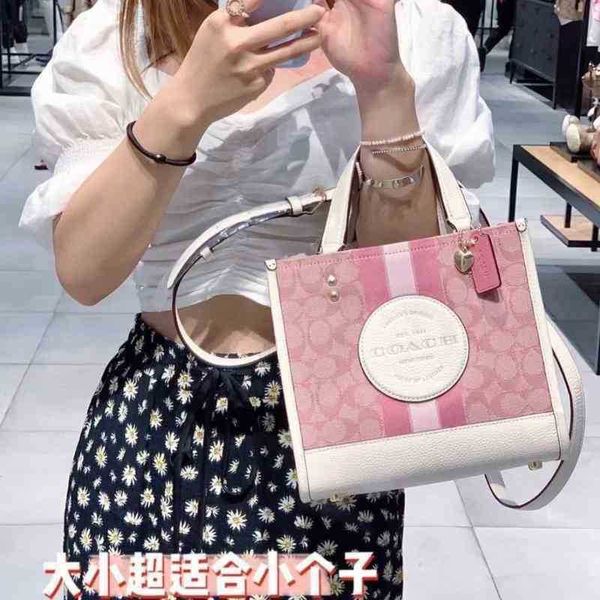 designer luxury women bag coch handbag fashion inclined shoulder bags cc versatile purses cochs totes large capacity saddle coal wallet 5amd
designer luxury women bag coch handbag fashion inclined shoulder bags cc versatile purses cochs totes large capacity saddle coal wallet 5amd