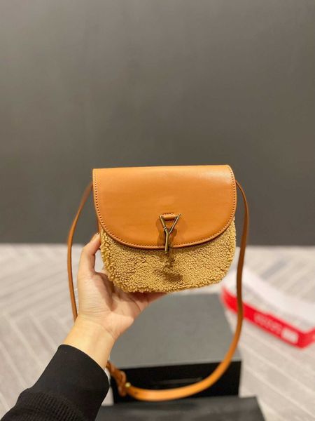 lamb wool designer clutch bag autumn winter mini bags purses ladies handbags women evening clutches handbag
lamb wool designer clutch bag autumn winter mini bags purses ladies handbags women evening clutches handbag