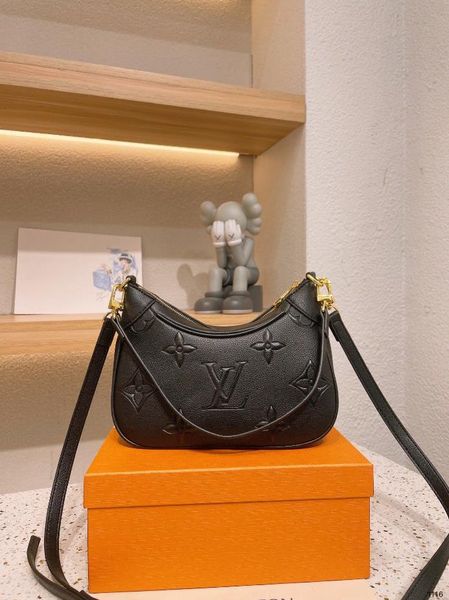 luxurys designers louis vuitton louiseity lvs viutonity womens boulogne crossbody bag shoulder bags letter handbag purse leather chains clut, Red;black
luxurys designers louis vuitton louiseity lvs viutonity womens boulogne crossbody bag shoulder bags letter handbag purse leather chains clut, Red;black