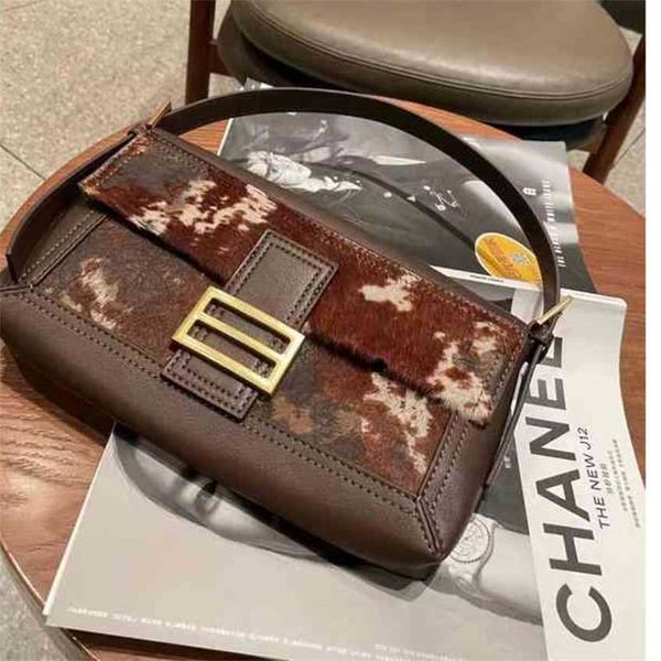 winter new leopard horse hair armpit bag minority design magic stick same bag female handbags sale
winter new leopard horse hair armpit bag minority design magic stick same bag female handbags sale