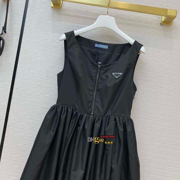 trendy sleeveless women dress new casual cap sleeve fashion matching nylon inverted triangle black midi size s-l, Black;gray
trendy sleeveless women dress new casual cap sleeve fashion matching nylon inverted triangle black midi size s-l, Black;gray