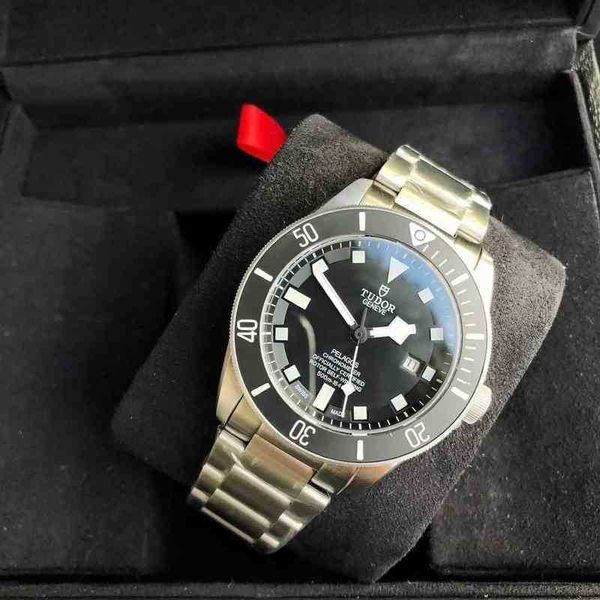 watch fashion tudors luxury designer watch men's battle axe potato diving automatic mechanical movement luminous waterproof tough guy s, Slivery;golden
watch fashion tudors luxury designer watch men's battle axe potato diving automatic mechanical movement luminous waterproof tough guy s, Slivery;golden