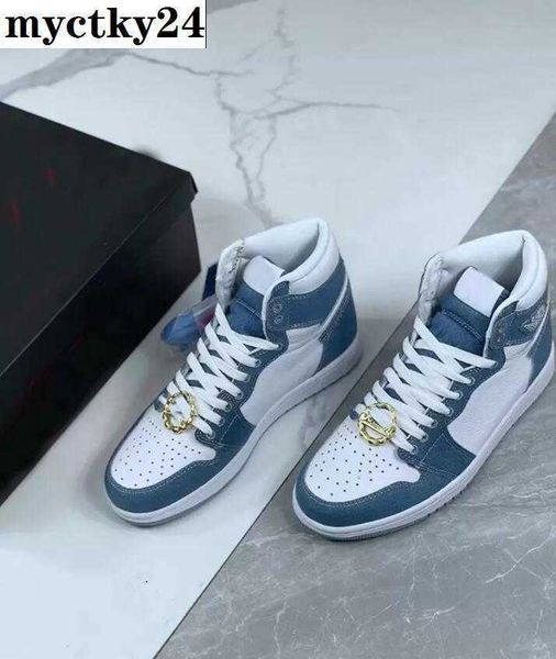 1 1s denim high og wmns designer basketball mens outdoor shoes white worn blue metallic gold 2022 jumpman men sports sneakers with box
1 1s denim high og wmns designer basketball mens outdoor shoes white worn blue metallic gold 2022 jumpman men sports sneakers with box