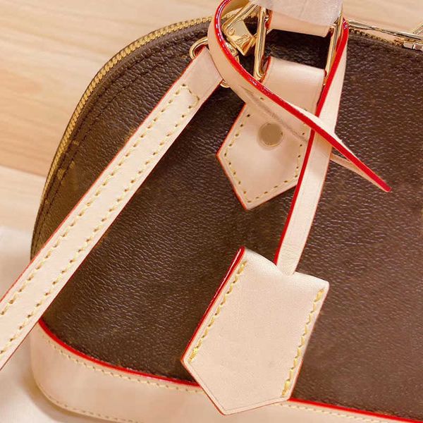 designer luxury women the tote bag fashion versatile handbags shoulder crossbody bags purse tories totes large capacity saddle wallets 7a ug
designer luxury women the tote bag fashion versatile handbags shoulder crossbody bags purse tories totes large capacity saddle wallets 7a ug