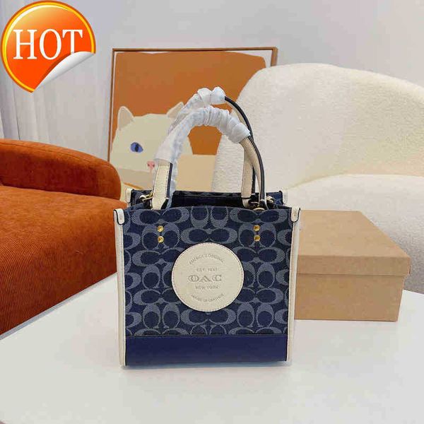 luxuries designers women coch bag cochs crossbody handbag shoulder totes bags cc designer handbags tote purses wallet 80aw
luxuries designers women coch bag cochs crossbody handbag shoulder totes bags cc designer handbags tote purses wallet 80aw