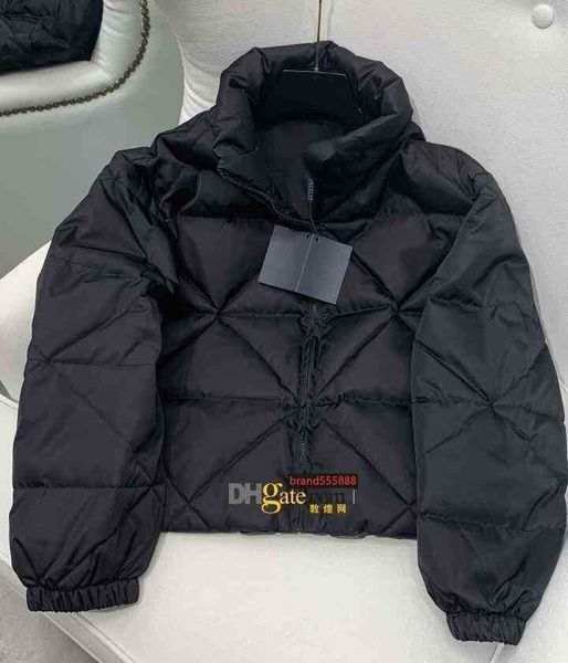 brands women down parkas lady recycled nylon fabric badge letters jacket fashion trend woman luxury designer fluffy warm loose casual, Black
brands women down parkas lady recycled nylon fabric badge letters jacket fashion trend woman luxury designer fluffy warm loose casual, Black