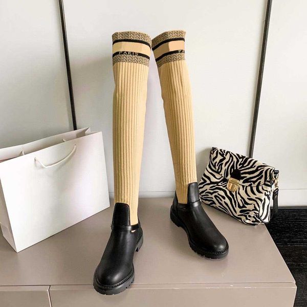 inter selling fashion luxury designer boots flip leather warm 35-41 belt box shoes 008 01, Black
inter selling fashion luxury designer boots flip leather warm 35-41 belt box shoes 008 01, Black