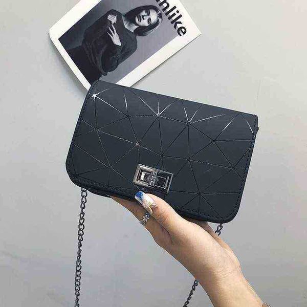 evening bag fashionable shoulder new female messenger handbag chain wild crack printing crossbody 220705
evening bag fashionable shoulder new female messenger handbag chain wild crack printing crossbody 220705