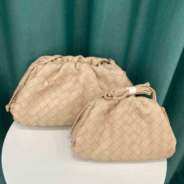 evening bags leather cloud pouch dumpling bag female fashion woven soft skin designer handbags one-shoulder 220623
evening bags leather cloud pouch dumpling bag female fashion woven soft skin designer handbags one-shoulder 220623