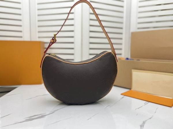 designer women iv peas pochette bag luxurys designers bags brown flower printed pouch crossbody handbags lady genuine leather half moon unde
designer women iv peas pochette bag luxurys designers bags brown flower printed pouch crossbody handbags lady genuine leather half moon unde