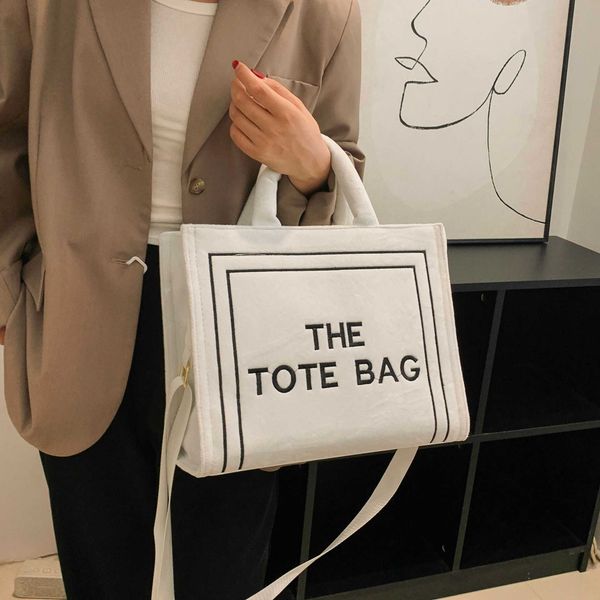 designers bag marc's jacob tote famous luxury lady fashion hourglass handbags new plush large capacity letter one shoulder crossbod mes
designers bag marc's jacob tote famous luxury lady fashion hourglass handbags new plush large capacity letter one shoulder crossbod mes