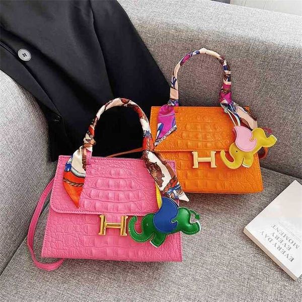 bags bag women's bag simple atmosphere 2022 new small square crocodile texture one shoulder portable purses
bags bag women's bag simple atmosphere 2022 new small square crocodile texture one shoulder portable purses