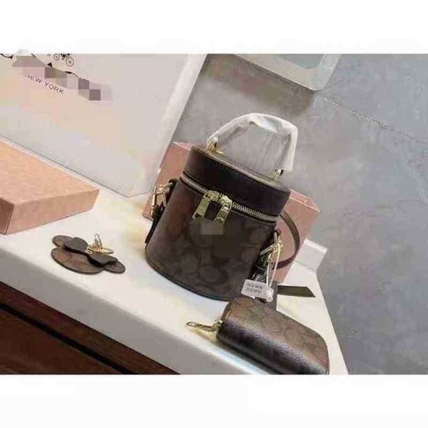 coch designer fashion luxury handbag women inclined bag shoulder bags cc versatile purses cochs totes large capacity saddle coal wallet 5az9
coch designer fashion luxury handbag women inclined bag shoulder bags cc versatile purses cochs totes large capacity saddle coal wallet 5az9