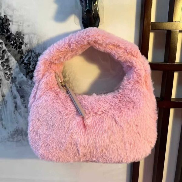 brand evening bags plush fashion versatile letter handbag underarm bag autumn and winter 2022 new women's bag
brand evening bags plush fashion versatile letter handbag underarm bag autumn and winter 2022 new women's bag