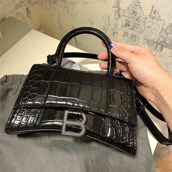 designer handbags balencigas hourglass bags crocodile same versatile leather single shoulder messenger handbag ucjk
designer handbags balencigas hourglass bags crocodile same versatile leather single shoulder messenger handbag ucjk