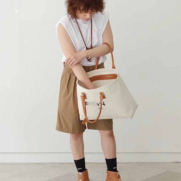 r tote bags large capacity handbag fashion letter logo beach purse leather wrist women shopping bag lining canvas zipper wallet vintage hand
r tote bags large capacity handbag fashion letter logo beach purse leather wrist women shopping bag lining canvas zipper wallet vintage hand