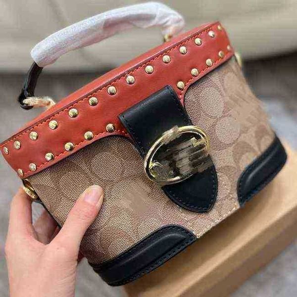 handbag designer luxury fashion women bag inclined coch shoulder bags cc versatile purses cochs totes large capacity saddle coal wallet 5akf
handbag designer luxury fashion women bag inclined coch shoulder bags cc versatile purses cochs totes large capacity saddle coal wallet 5akf