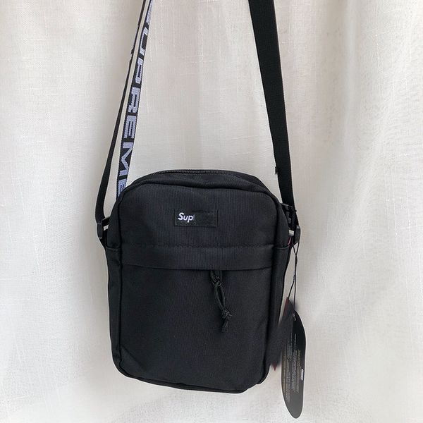 sup 18ss men's canvas small cross body bag girl's plain causal handbags mini zipper sports designer black/red messenger bag and to
sup 18ss men's canvas small cross body bag girl's plain causal handbags mini zipper sports designer black/red messenger bag and to