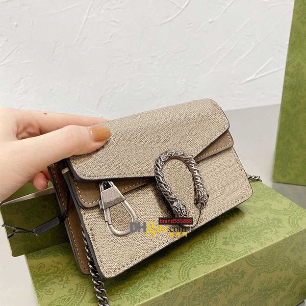 luxury fashion brand handbag ladies shoulder bag chain designer brown leather messenger belt box wholesale and retail
luxury fashion brand handbag ladies shoulder bag chain designer brown leather messenger belt box wholesale and retail
