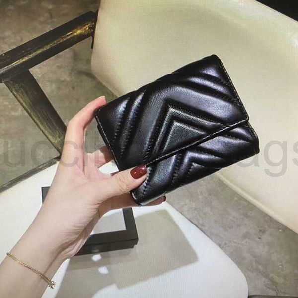 designers short wallet lady fashion women coin purse pouch quilted real leather luxurys woman wallets main credit card holder, Red;black
designers short wallet lady fashion women coin purse pouch quilted real leather luxurys woman wallets main credit card holder, Red;black