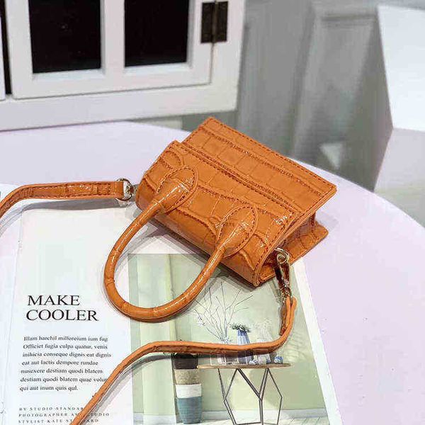 evening bag mini small square bag fashion new quality pu leather women handbag crocodile pattern chain shoulder messenger s 20220607
evening bag mini small square bag fashion new quality pu leather women handbag crocodile pattern chain shoulder messenger s 20220607
