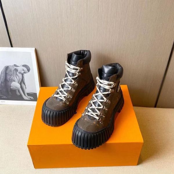 autumn/winter 2022 new chelsea hiking shoes coyote desert boots women's mountain ankle boots martens mkjkkk00001, Black
autumn/winter 2022 new chelsea hiking shoes coyote desert boots women's mountain ankle boots martens mkjkkk00001, Black