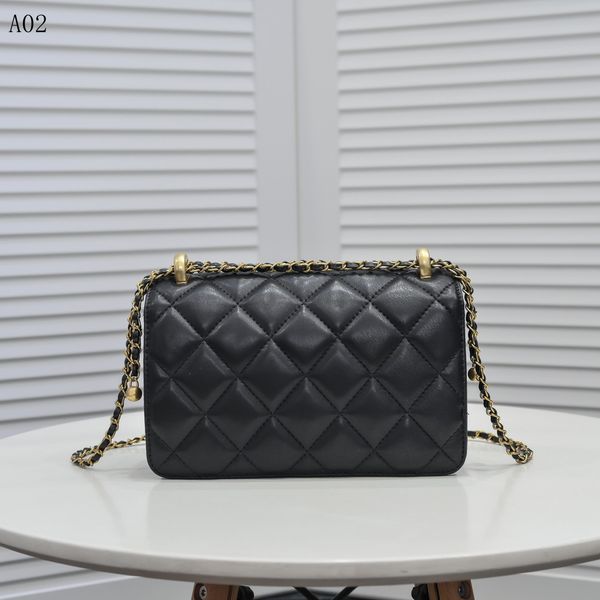 one shoulder bag women's boutique crossbody bags luxury designer solid sheepskin classic shoulders belt flap messenger bag size 22cm bo
one shoulder bag women's boutique crossbody bags luxury designer solid sheepskin classic shoulders belt flap messenger bag size 22cm bo