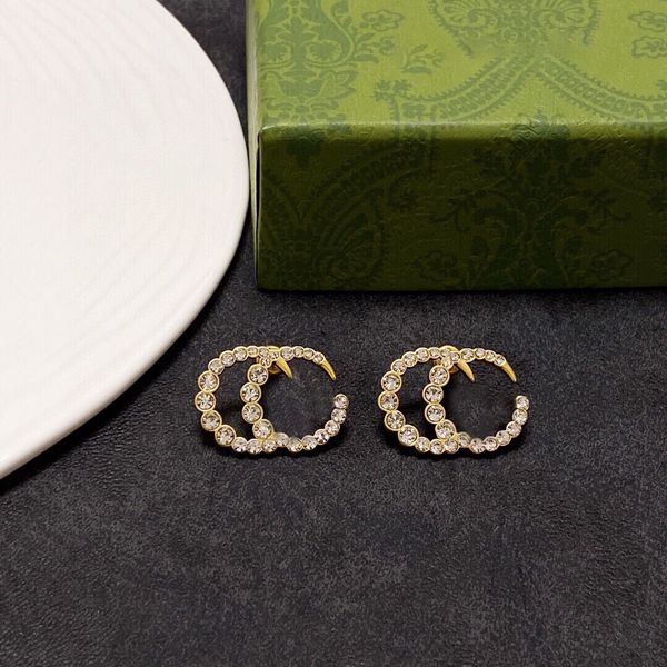 latest classic stud fashion circle pearl double letter earrings personality party jewelry gold designer earrings, Golden;silver
latest classic stud fashion circle pearl double letter earrings personality party jewelry gold designer earrings, Golden;silver