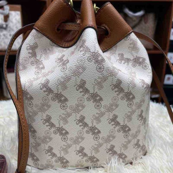 designer luxury women bag coch handbag fashion inclined shoulder bags cc versatile purses cochs totes large capacity saddle coal wallet 5amh
designer luxury women bag coch handbag fashion inclined shoulder bags cc versatile purses cochs totes large capacity saddle coal wallet 5amh