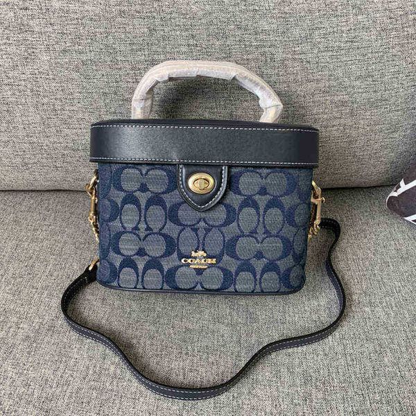coch designer fashion luxury handbag women inclined bag shoulder bags cc versatile purses cochs totes large capacity saddle coal wallet 5ath
coch designer fashion luxury handbag women inclined bag shoulder bags cc versatile purses cochs totes large capacity saddle coal wallet 5ath