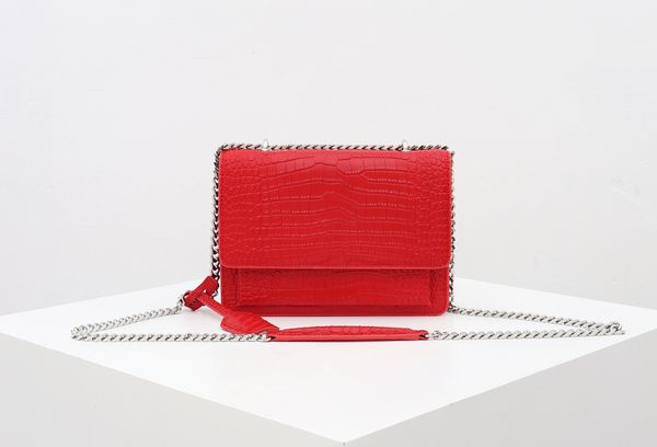 women chains leather luxurys designers bags alligator crocodile pattern fashion shoulder bag cross body handbags lady messenger wholesale 21
women chains leather luxurys designers bags alligator crocodile pattern fashion shoulder bag cross body handbags lady messenger wholesale 21