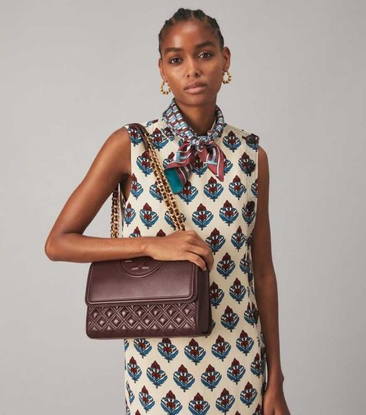 designer bags torys bags burchs handbag luxury tb female bag 2022 new sheepskin rhombus chain fleming shoulder square tassel leisure dk8o 9o
designer bags torys bags burchs handbag luxury tb female bag 2022 new sheepskin rhombus chain fleming shoulder square tassel leisure dk8o 9o