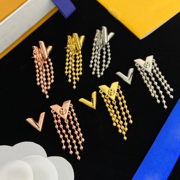 accessories charm ladies v earrings designer letters hoop earring studs gold eardrops women metal chain tassel danglers box, Silver
accessories charm ladies v earrings designer letters hoop earring studs gold eardrops women metal chain tassel danglers box, Silver
