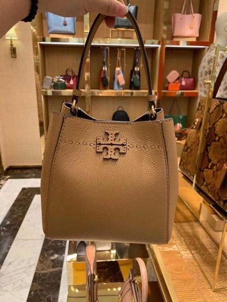 leather luxury torys style burchs designer bags tote purchasing women's bag new flip small square one shoulder crossbody portable tb
leather luxury torys style burchs designer bags tote purchasing women's bag new flip small square one shoulder crossbody portable tb