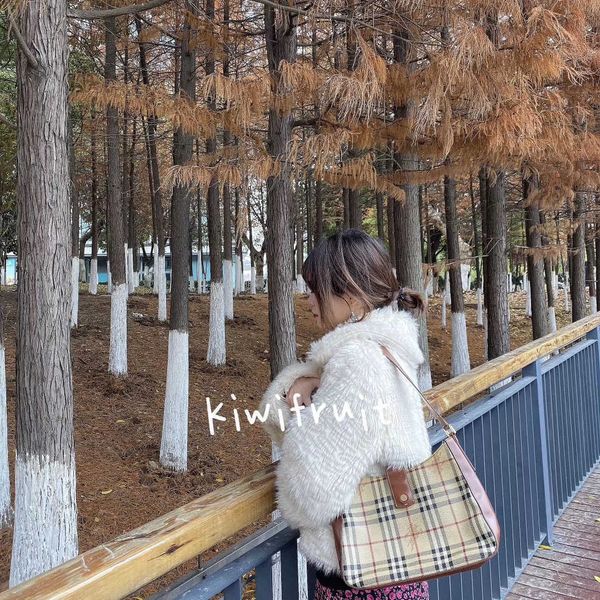 inclined handbag designer coch luxury fashion women bag shoulder bags cc versatile purses cochs totes large capacity saddle coal wallet 5ahq
inclined handbag designer coch luxury fashion women bag shoulder bags cc versatile purses cochs totes large capacity saddle coal wallet 5ahq