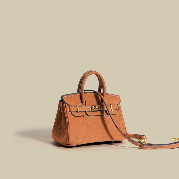 women totes bag shoulder herme birkins pure hand real leather light luxury high texture 2022 new summer messenger lychee grain cowhide
women totes bag shoulder herme birkins pure hand real leather light luxury high texture 2022 new summer messenger lychee grain cowhide