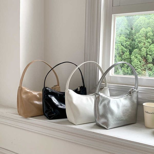 autumn 2022 version sling single shoulder underarm bag women's bag versatile pillow handbag
autumn 2022 version sling single shoulder underarm bag women's bag versatile pillow handbag