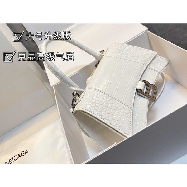 designer balenciga handbags hourglas bags home b 21 new hourglas walk show womens hand with folding gift box large size 23.14 have logo
designer balenciga handbags hourglas bags home b 21 new hourglas walk show womens hand with folding gift box large size 23.14 have logo