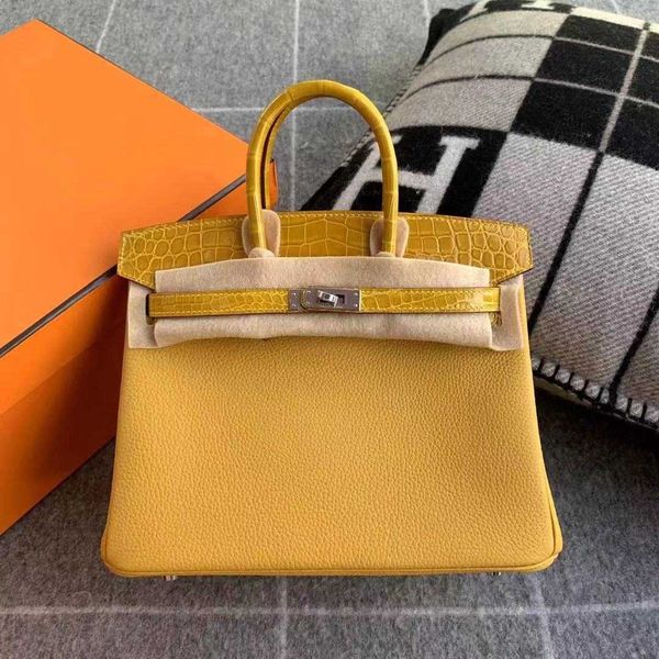 original designer women totes bag shoulder h home s pure hand "high order" real leather crocodile skin splicing color matching sem
original designer women totes bag shoulder h home s pure hand "high order" real leather crocodile skin splicing color matching sem
